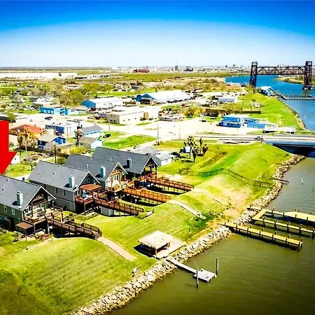 Luxury Waterfront Home Family And Pet Friendly Near Surfside Beach 11 Mins Freeport Exterior foto