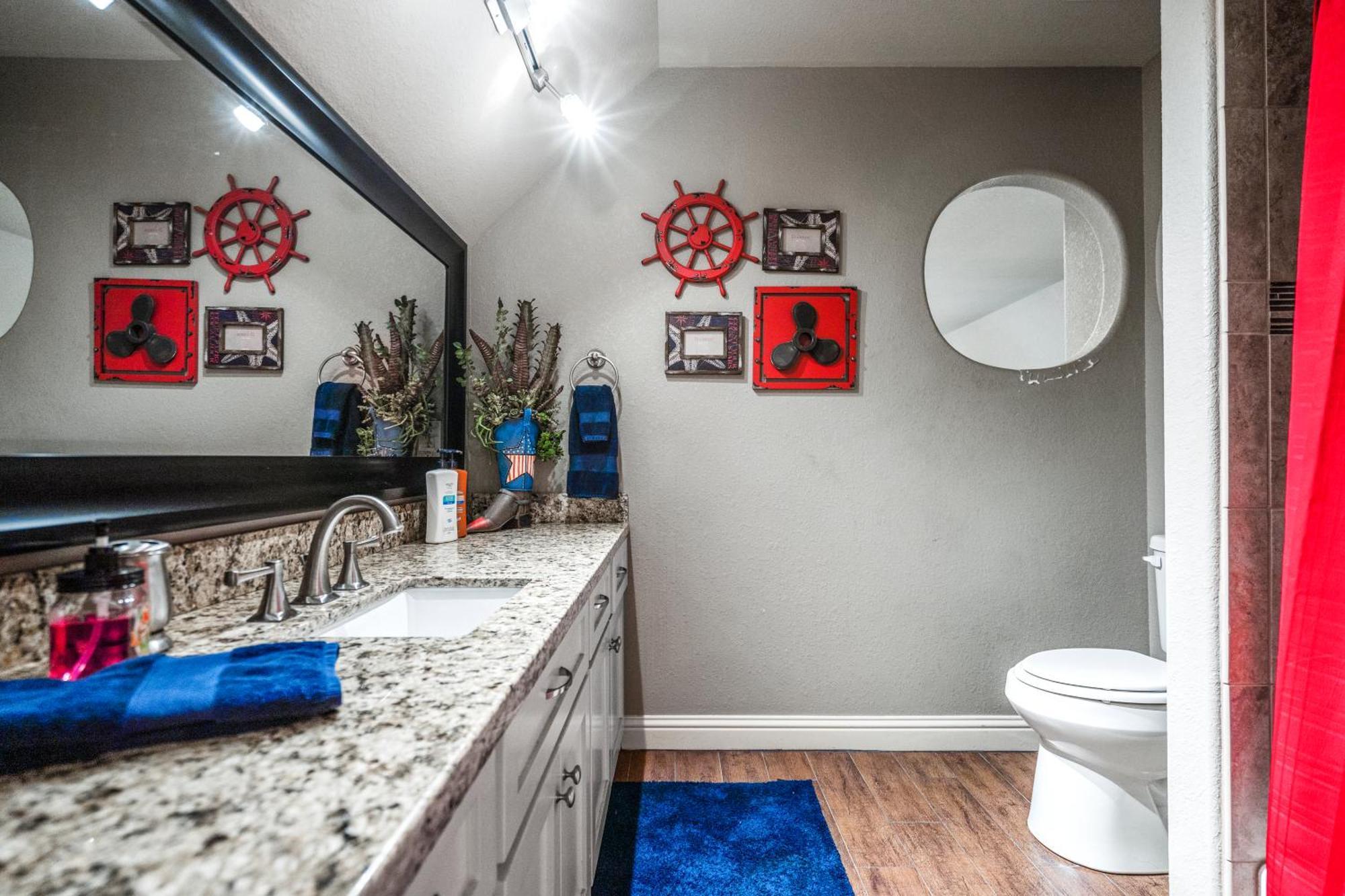 Luxury Waterfront Family And Pet Friendly Near Surfside 11 Mins Villa *