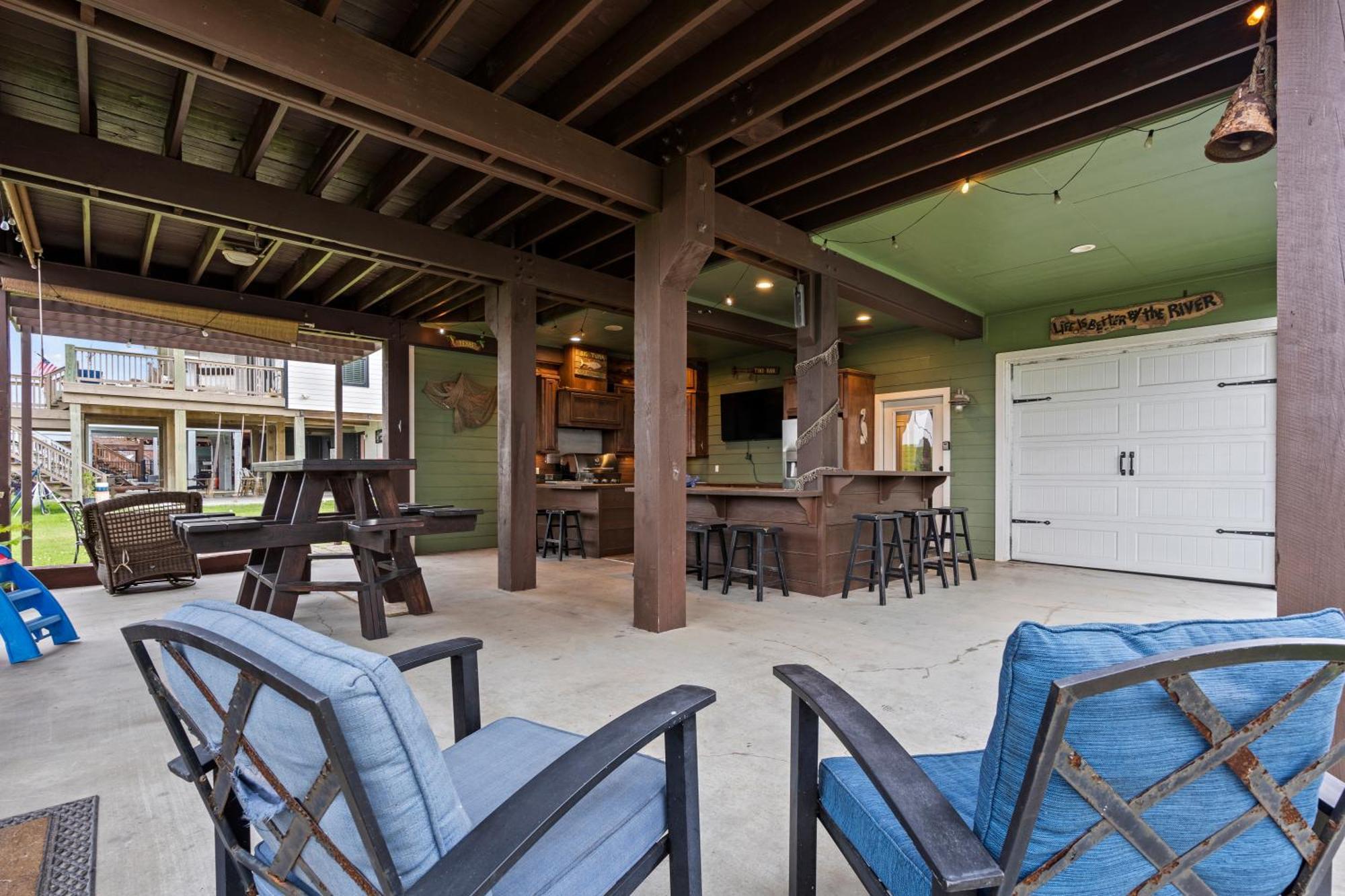 Villa Luxury Waterfront Family And Pet Friendly Near Surfside 11 Mins Freeport